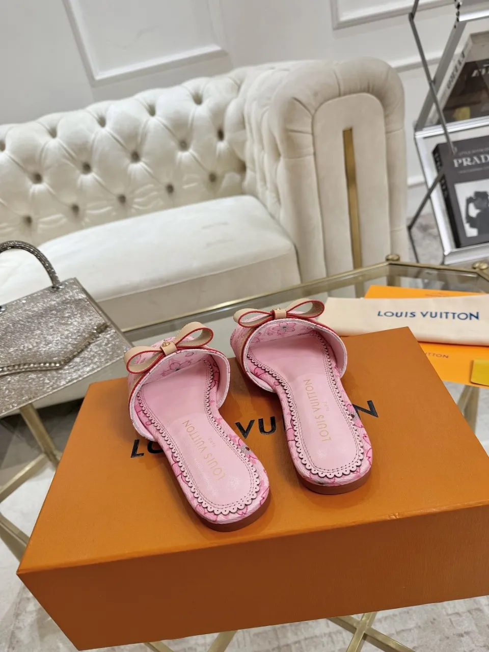 👟👟Ex-factory price 340👟👟 Genuine leather sole +40 Lv denim jacquard slippers, ex-factory price 70-43 Leather sole +40